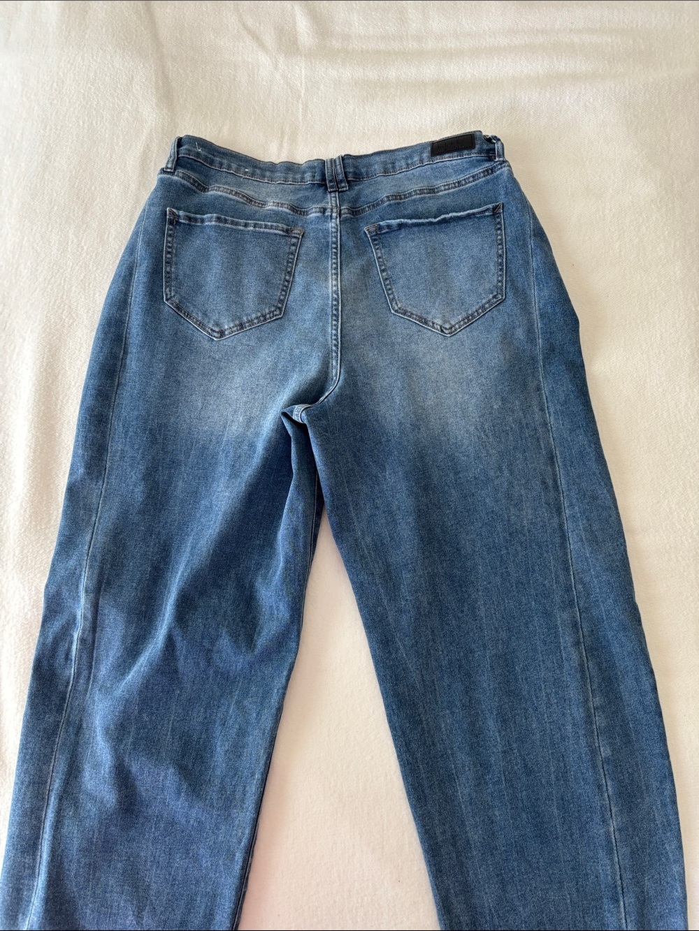 Nicole Miller Women's Barrel Jeans size 12 - Picture 4 of 8